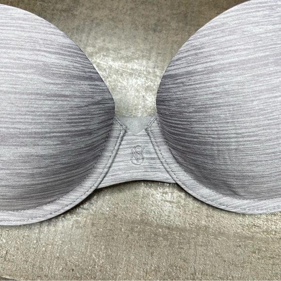 Victoria’s Secret Multi-way Multiposition Bra size 32B - Picture 4 of 13